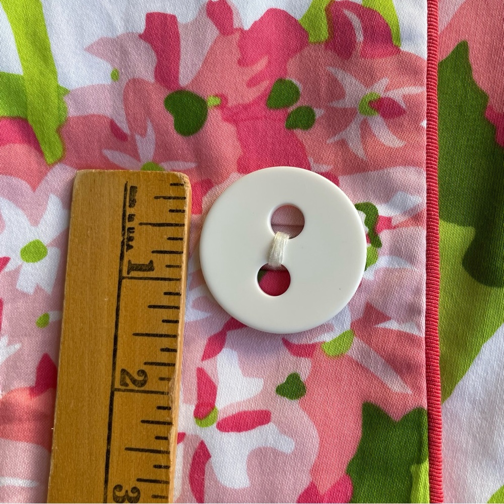 Elizabeth McKay Green and Pink Floral Sleeveless Top - Picture 7 of 7